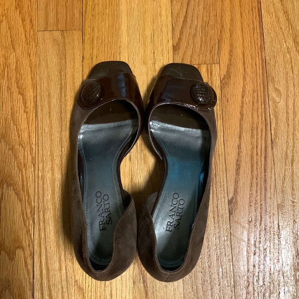 Women’s brown wedge shoes